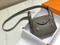 エルメスバッグ HERMES2022新作 ミニ リンディ メッセンジャーバッグ
