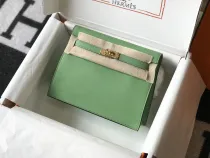 エルメスバッグ HERMES2022新作 KELLY DANSE メッセンジャーバッグ