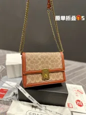コーチバッグ COACH2022新作ハットンチェーンショルダーバッグ