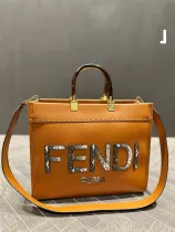 フェンディバッグFENDI 2022新作 ショッピングバッグ