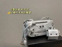 バレンシアガバッグBALENCIAGA 2022新作 バイクバッグ