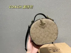 コーチバッグCOACH 2022新作 ラウンドケーキバッグ