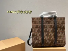 フェンディバッグFENDI 2022新作 キャンバストートバッグ