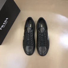 プラダ靴PRADA 2022年新作スニーカー