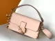 フェンディバッグFENDI 2022新作 バゲットバッグ 8801