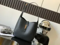 サンローランバッグYves Saint Laurent 2022年新作 アンダーアームバッグ