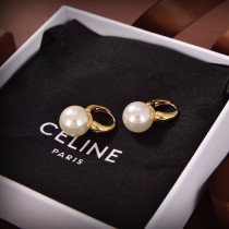 セリーヌピアスCELINE 2022年新作 ゴールデンパール ピアス
