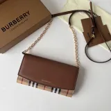 バーバリーバッグBURBERRY 2022新作 チェック柄＆レザー ウォレット