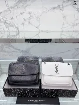 サンローランバッグYves Saint Laurent 2022新作 チェーンバッグ