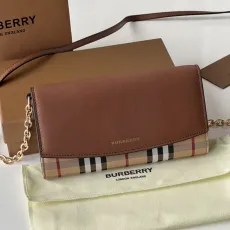 バーバリーバッグBURBERRY 2022新作 チェック柄＆レザー ウォレット
