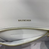 バレンシアガバッグBALENCIAGA 2022新作 クロコダイル ホワイト with ゴールドバックル 砂時計バッグ
