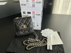 シャネル財布CHANEL 2022新作 ラムスキン 小銭入れ