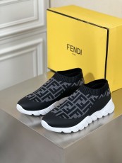 フェンディ靴FENDI 2022新作 ブラック ロートップ シューズ