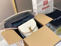 サンローランバッグYves Saint Laurent 2022年新作 メッセンジャーピギーバッグ
