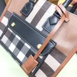 バーバリーバッグBURBERRY 2023新作 フルールバッグ