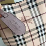 バーバリーバッグBURBERRY 2023新作 クロスボディ バケットバッグ