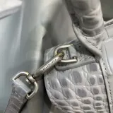バーバリーバッグBURBERRY 2023新作 スモール クロコダイル ダークグレー アワーグラス バッグ