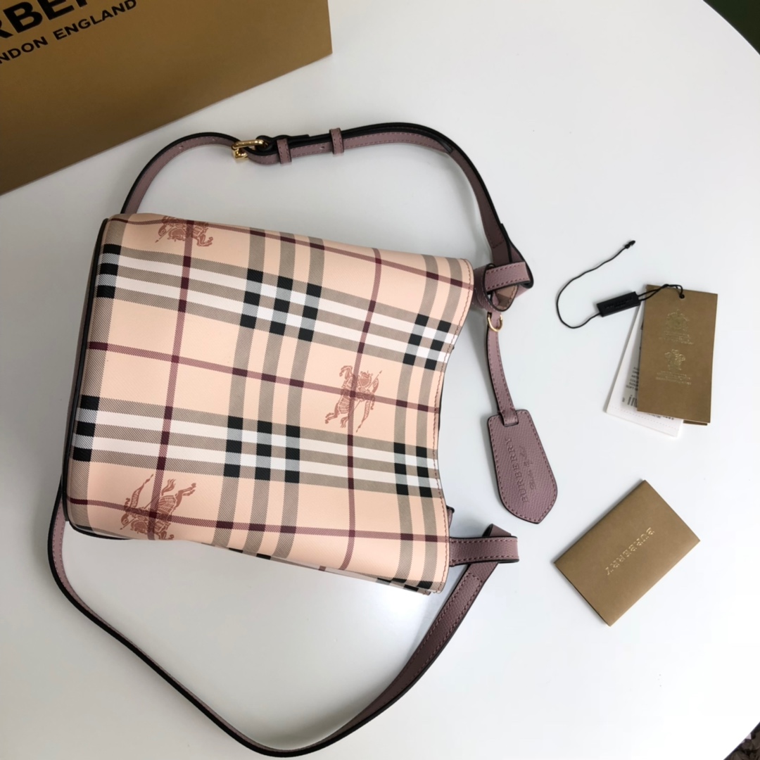 バーバリーバッグBURBERRY 2023新作 クロスボディ バケットバッグ