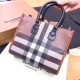 バーバリーバッグBURBERRY 2023新作 フルールバッグ