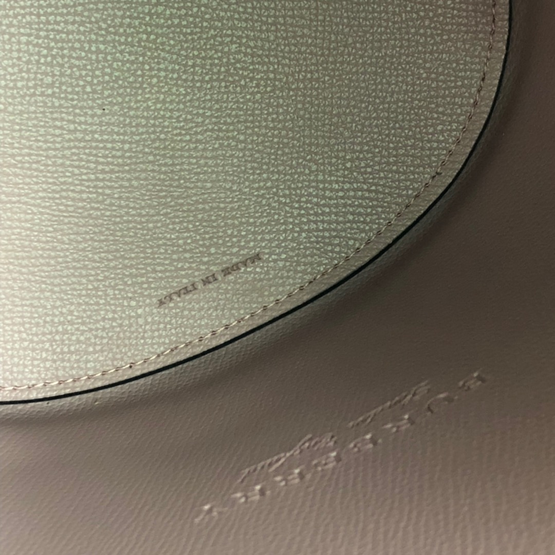 バーバリーバッグBURBERRY 2023新作 クロスボディ バケットバッグ