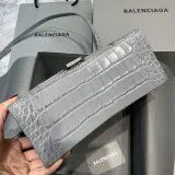 バーバリーバッグBURBERRY 2023新作 スモール クロコダイル ダークグレー アワーグラス バッグ