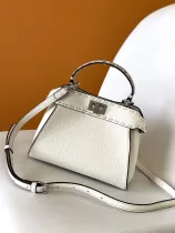 フェンディバッグFENDI 2023新作 小さめ ハンドバッグ