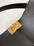 フェンディバッグFENDI 2023新作 スモール ハンドバッグ