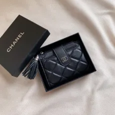 シャネル財布CHANEL 2023新作 702カードパッケージ