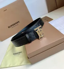 バーバリーベルトBURBERRY 2023新作ベルト