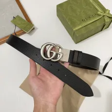 グッチベルトGUCCI 2023新作 627055CAO2T ブラック コーヒー 両面ベルト
