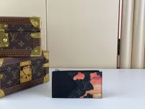 ルイヴィトン財布LOUIS VUITTON 2023新作 M81751 レッドカードホルダー