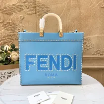 フェンディバッグFENDI 2023新作 ミディアム刺繍糸 トートバッグ