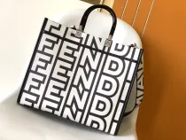 フェンディバッグFENDI 2023新作 MJ コラボ カプセルシリーズ ミディアム トートバッグ