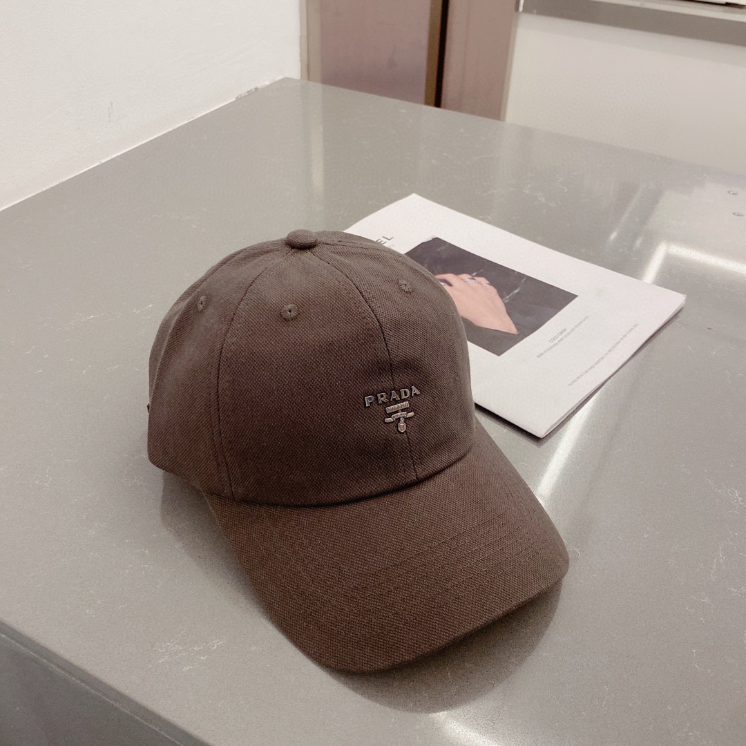 プラダ帽子PRADA 2023新作 ピークドベースボールキャップ