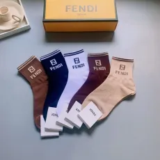 フェンディ靴下FENDI 2023新作 レターダブルF ミッドチューブソックス
