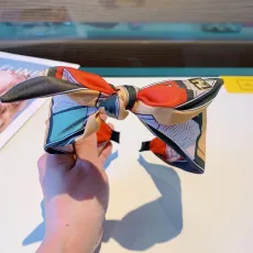 フェンディカチューシャFENDI 2023新作カチューシャ