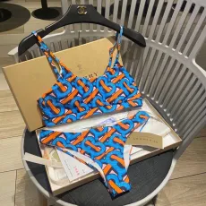 バーバリー水着BURBERRY 2023新作プリント水着