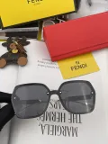 フェンディサングラスFENDI 2023新作 スクエアフレーム サングラス