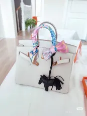 エルメスマフラーHERMES 2023新作 ツイルシルクリボン