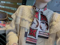 ルイヴィトンマフラーLOUIS VUITTON 2023新作 マルベリーシルク カチューシャ