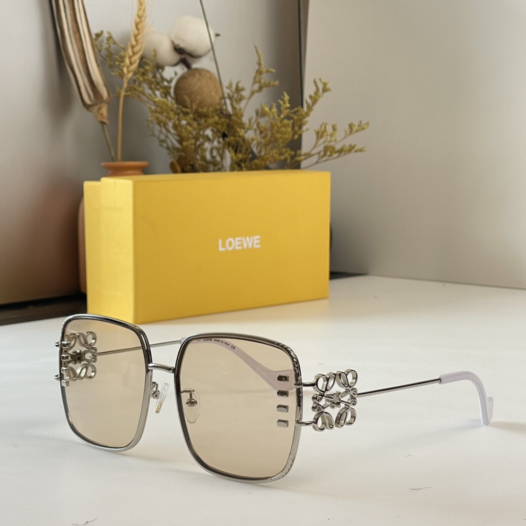 ロエベサングラスLOEWE 2023新作 サングラス