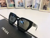 プラダサングラスPRADA 2023新作 メガネ
