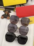 フェンディサングラスFENDI 2023新作 スクエアフレーム サングラス