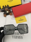 フェンディサングラスFENDI 2023年新作ファッションスクエアフレーム偏光サングラス