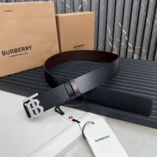バーバリーベルトBURBERRY 2023新作 レザーベルト