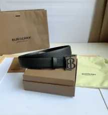 バーバリーベルトBURBERRY 2023新作ベルト