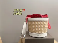ブルガリバッグBVLGARI 2023新作 バケットバッグ