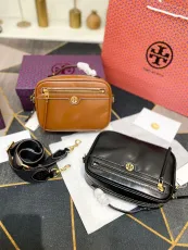 トリーバーチバッグTORY BURCH 2023新作 カメラバッグ