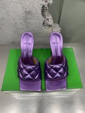 ボッテガヴェネタ靴BOTTEGA VENETA 2023新作 メタルラムスキン ディープパン スリッパ