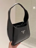 プラダバッグPRADA 2023新作 ベジタブルバスケットバッグ